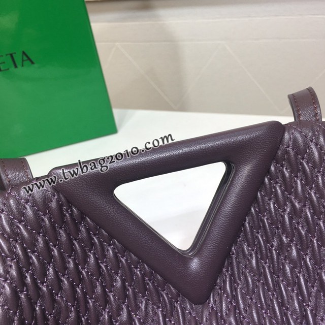 Bottega veneta高端女包 8546B BV寶緹嘉2021包包最新triangle倒三角手提單肩斜挎包三角包  gxz1260